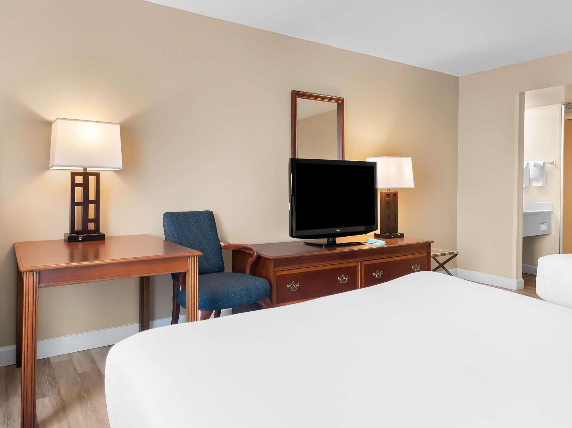 Best Western Potomac Mills Woodbridge Exteriör bild