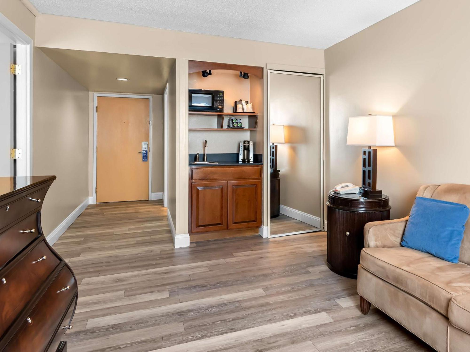 Best Western Potomac Mills Woodbridge Exteriör bild