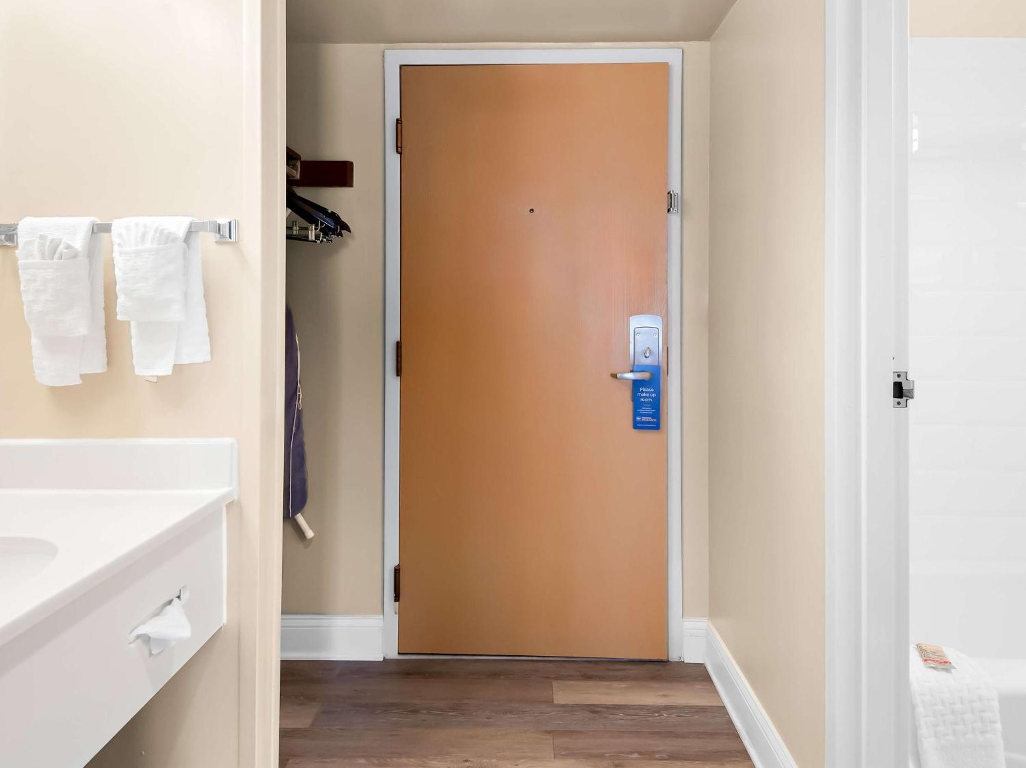 Best Western Potomac Mills Woodbridge Exteriör bild