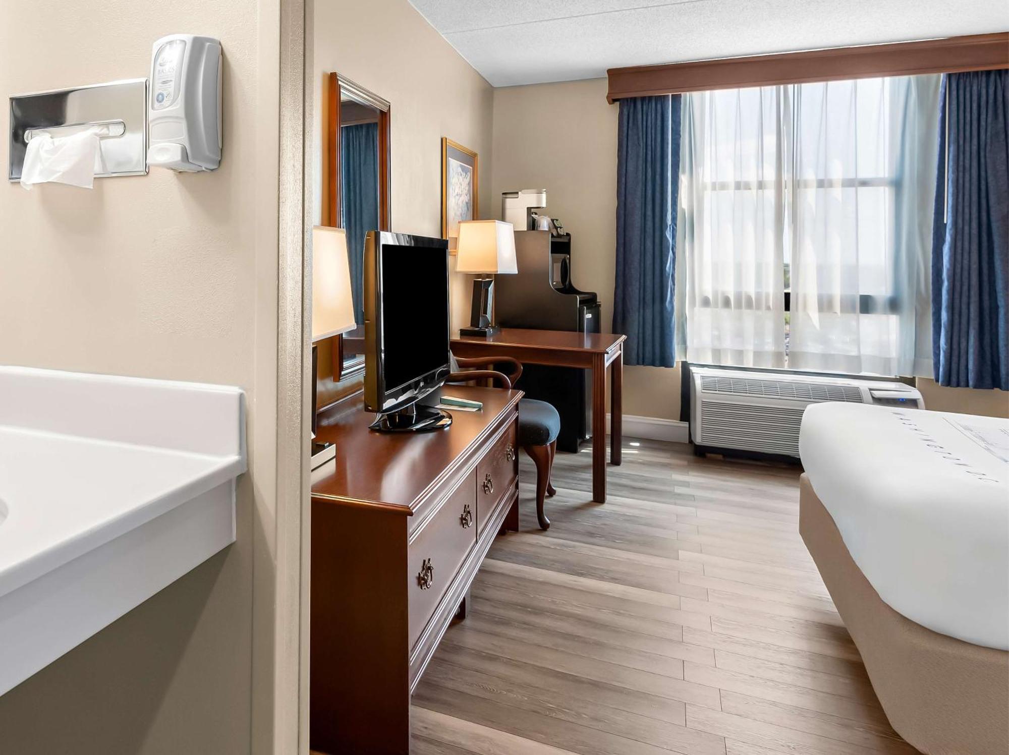 Best Western Potomac Mills Woodbridge Exteriör bild
